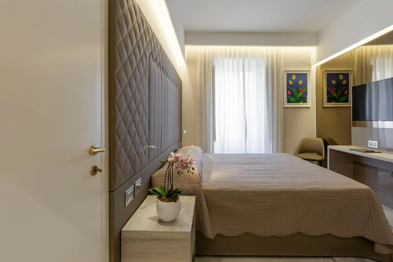 Harry'S Bar Trevi Luxury Apartments - Spagna Rome