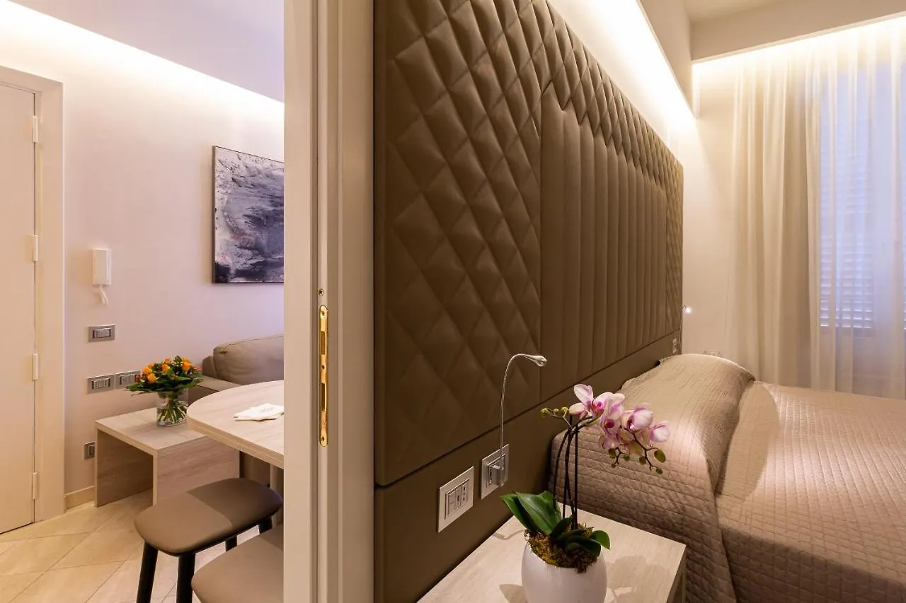 Harry'S Bar Trevi Luxury Apartments - Spagna Rome
